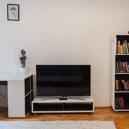Berlin Apartment Λβιβ Εξωτερικό φωτογραφία
